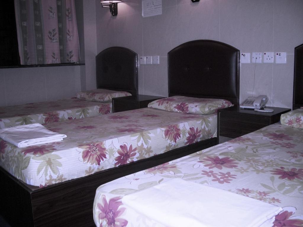 Kowloon Youth Village Tsim Sha Tsui 九龙青年公寓 Hongkong Szoba fotó